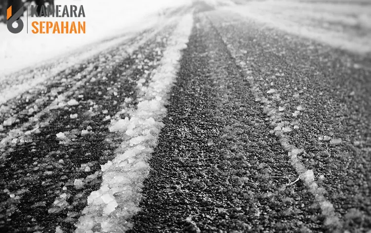 Calcium Chloride in De-Icing